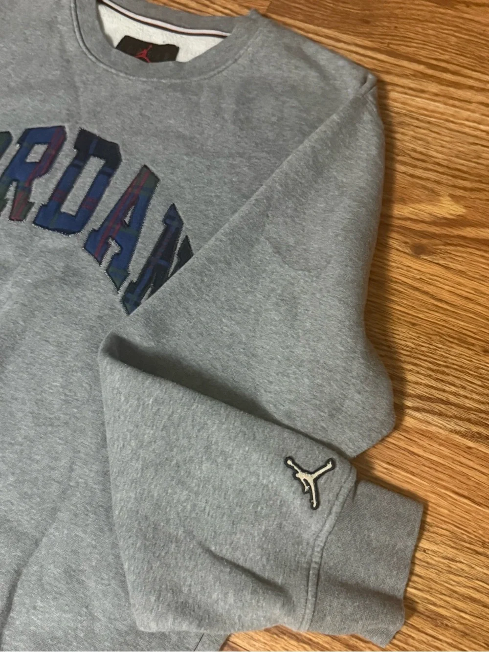 JordanAir Jordan Holiday Fleece Crew Sweatshirt 'Grey’ Size Medium